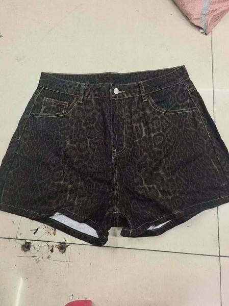 Lady's Denim Shorts