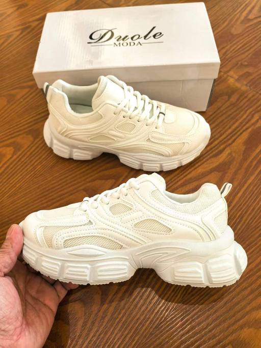 Women's Sneakers